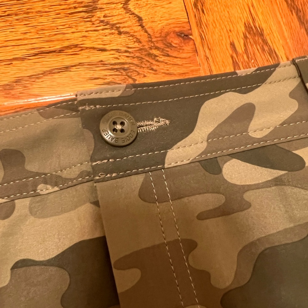 π 3 for $20 β
/ NWOT Eddie Bauer Women's Shorts Eddie Bauer Horizon Skort - Picture 2 of 5